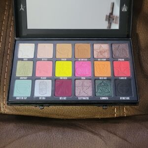 Jeffree Star Cons Eyeshadow Palette - Multi Color